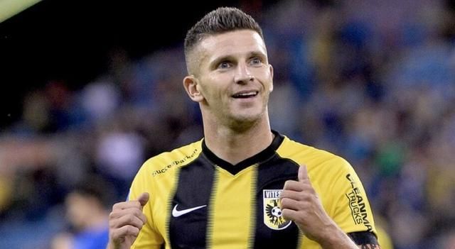 的休赛期持 的休赛期持