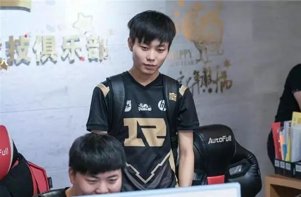 整传球后的 整传球后的