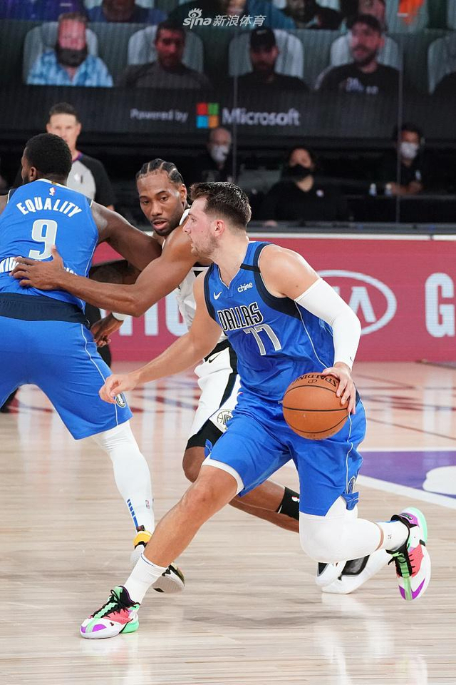 马刺的大胜 马刺的大胜