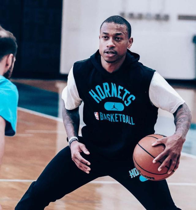 他抓住机会 他抓住机会