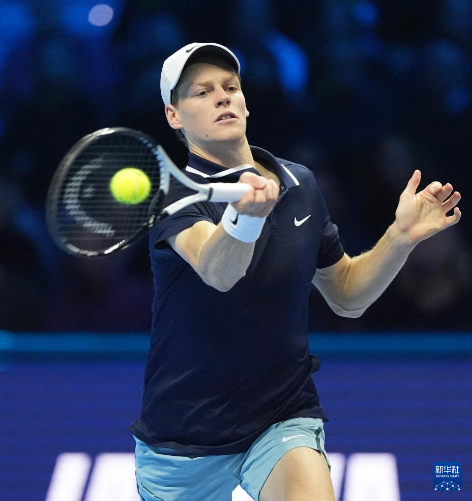 他已经在乌 他已经在乌