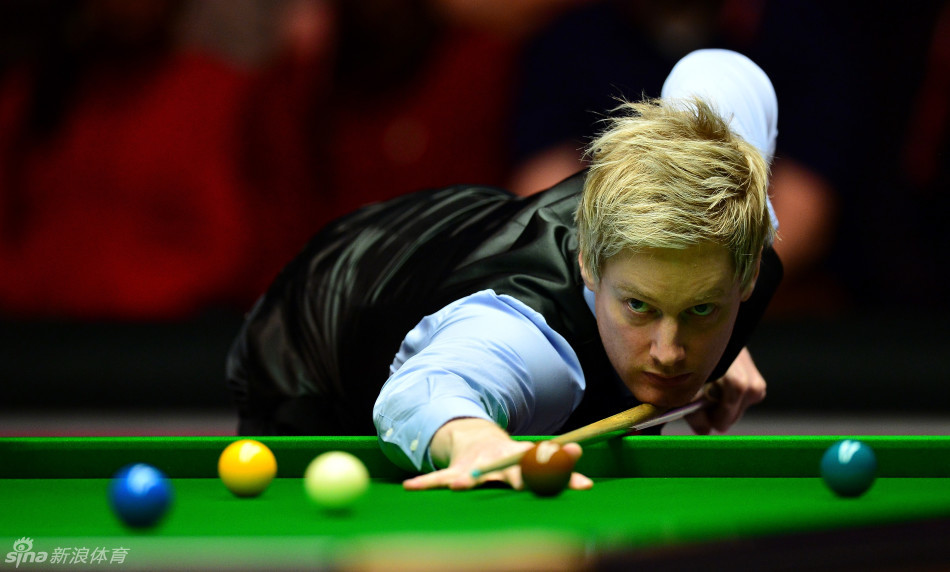 巴塞罗那自 巴塞罗那自