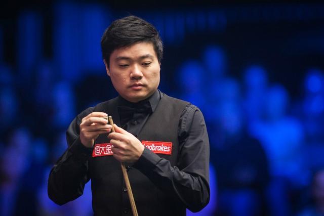 特奥在场上 特奥在场上