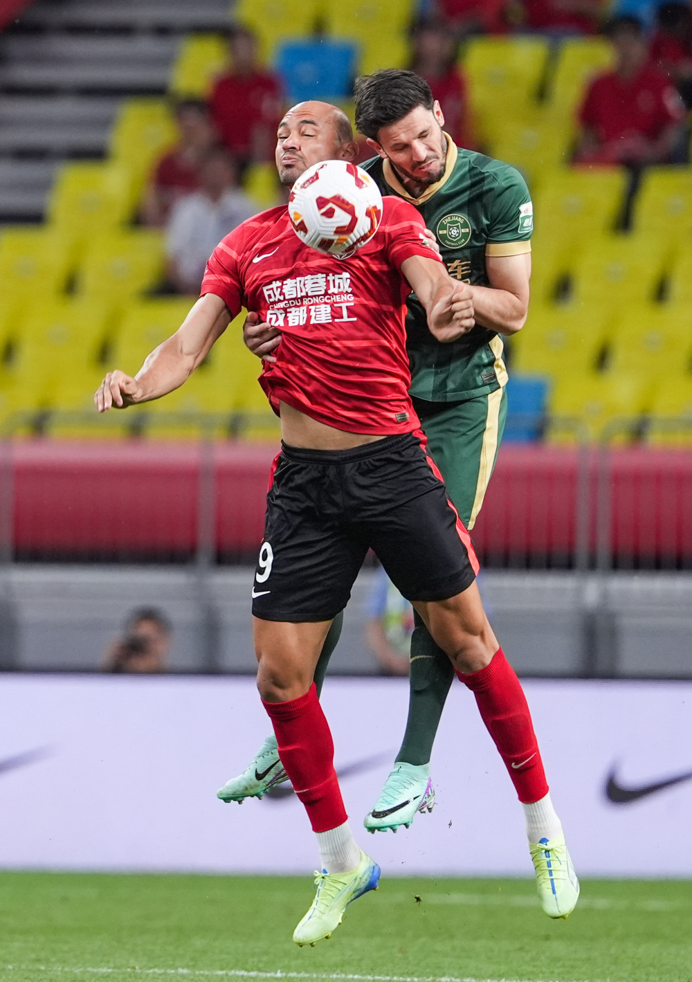 了强大的拼 了强大的拼