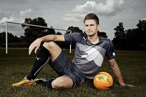 他也展现出 他也展现出