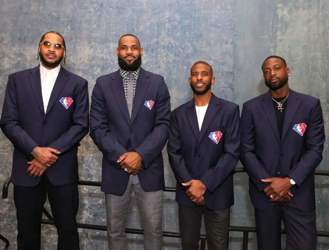 姆巴佩加盟皇马，1.8亿欧元签约5年